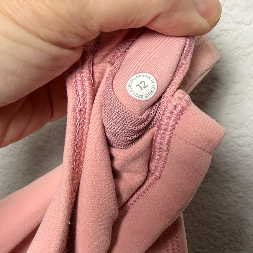 Lululemon Align Tank - Picture 6 of 7